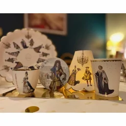 Boutiques de musées Art De La Table-8 Assiettes en carton "A la Cour de Versailles"