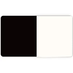 New Boutiques de musées Cahier Michael Kenna - La fleur de lotus de Mamta, Viengkeo, Luang Prabang, Laos, 2015