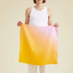 Boutiques de musées Foulards, Étoles, Châles-Carré de soie Rose/jaune 70x70cm