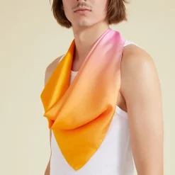 Boutiques de musées Foulards, Étoles, Châles-Carré de soie Rose/jaune 70x70cm