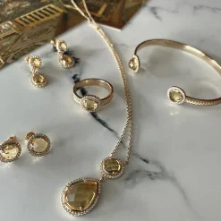 Best Boutiques de musées Collier Hortense