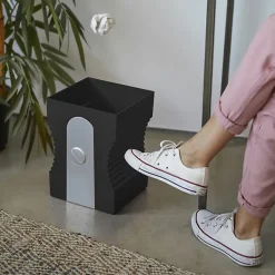 Discount Boutiques de musées Corbeille à papier Taille-crayon Noir - Balvi