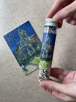 Boutiques de musées Micro Puzzle 150 pièces Vincent van Gogh - L'Église d'Auvers-sur-Oise