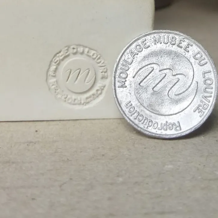 New Boutiques de musées Moulage Stèle de Ramsès II enfant