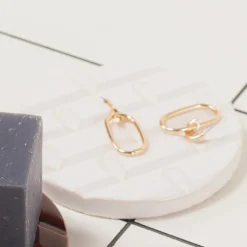 Outlet Boutiques de musées Plaque Rivoli grès émaillé - ⌀ 11,5 cm - Blanc Meudon - Déjà-vu Paris