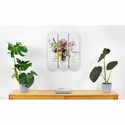 Boutiques de musées Art De La Maison-Skateboards Triptyque Jean-Michel Basquiat - Exu, 1988 - The Skateroom