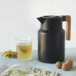 Hot Boutiques de musées Thermos 1,3 Litre Noir - Balvi