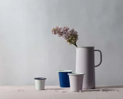 Discount Boutiques de musées Verre émaillé rouge - Falcon enamelware